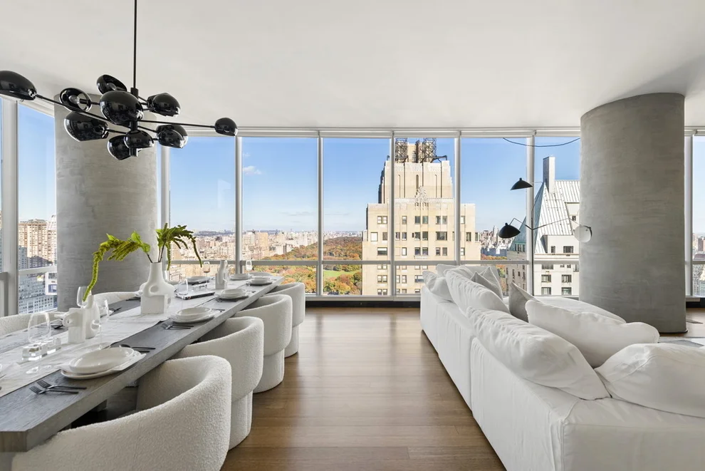 Unit for sale at 157 W 57TH Street, Manhattan, NY 10019