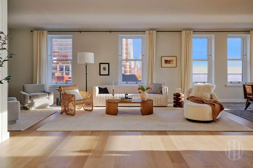 Unit for sale at 150 Barrow Street, Manhattan, NY 10014-1015