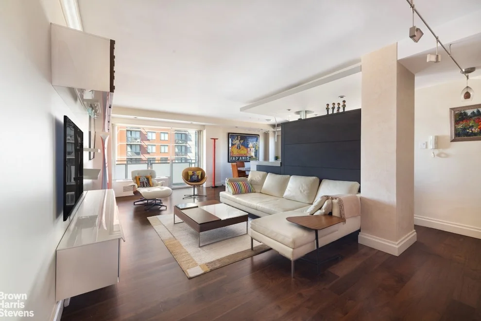Unit for sale at 300 E 40TH Street, Manhattan, NY 10016
