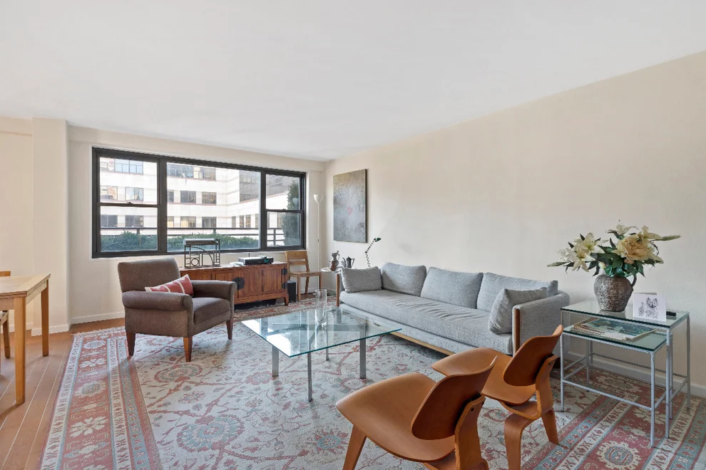 Unit for sale at 165 W 66TH Street, Manhattan, NY 10023