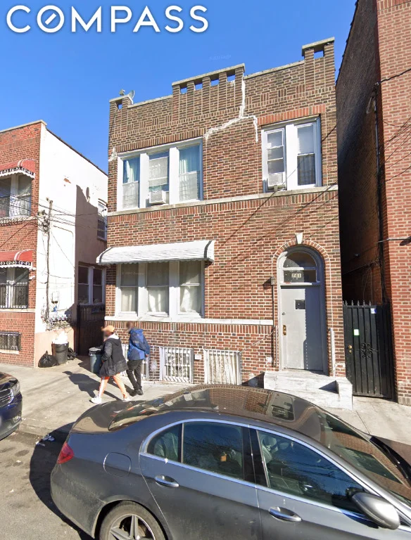 Unit for sale at 741 E 213th Street, Bronx, NY 10467