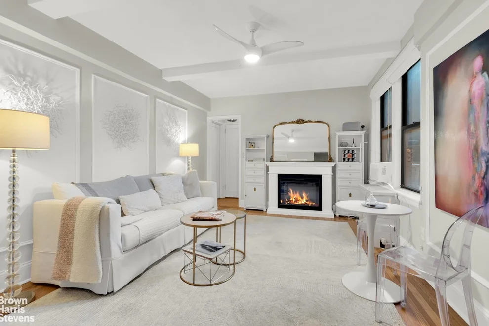 Unit for sale at 74 W 68TH Street, Manhattan, NY 10023