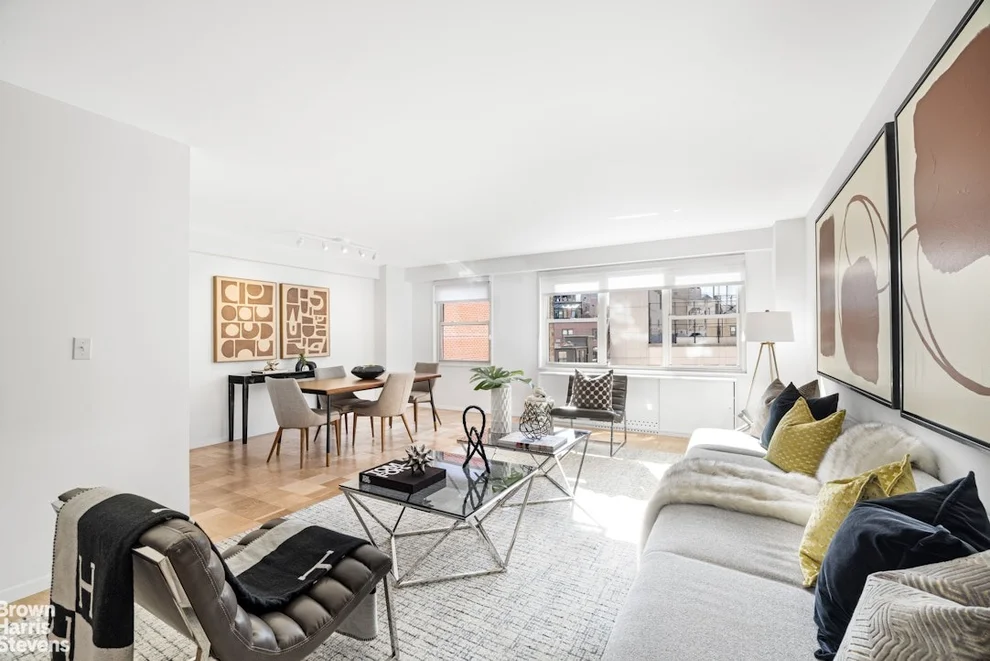 Unit for sale at 111 E 85TH Street, Manhattan, NY 10028