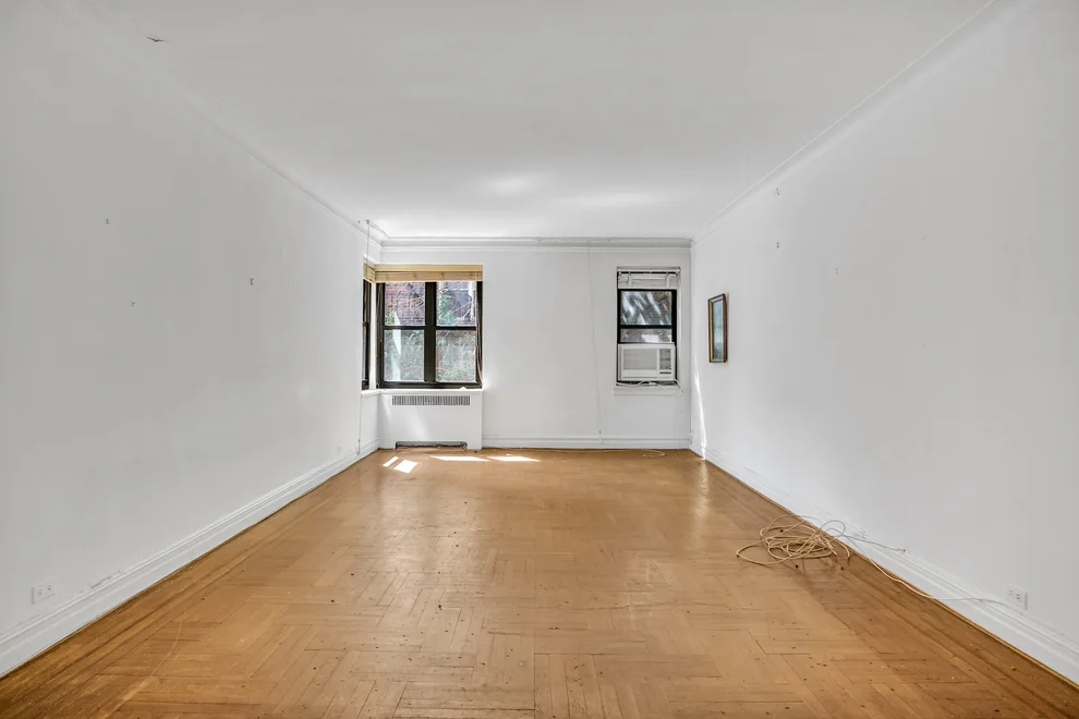 Unit for sale at 3215 Netherland Avenue, Bronx, NY 10463
