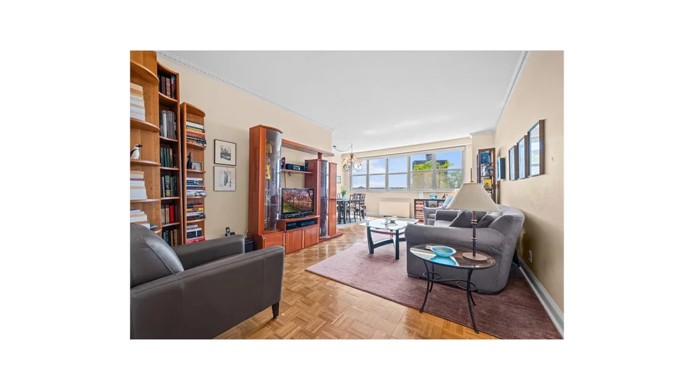Unit for sale at 555 KAPPOCK Street, Bronx, NY 10463