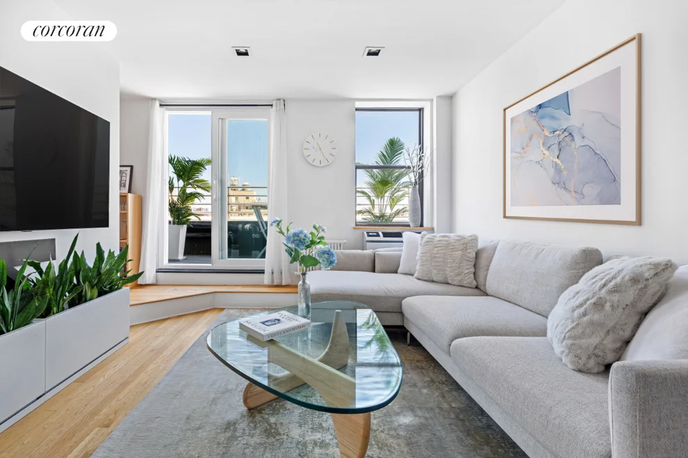 Unit for sale at 140 W 69TH Street, Manhattan, NY 10023