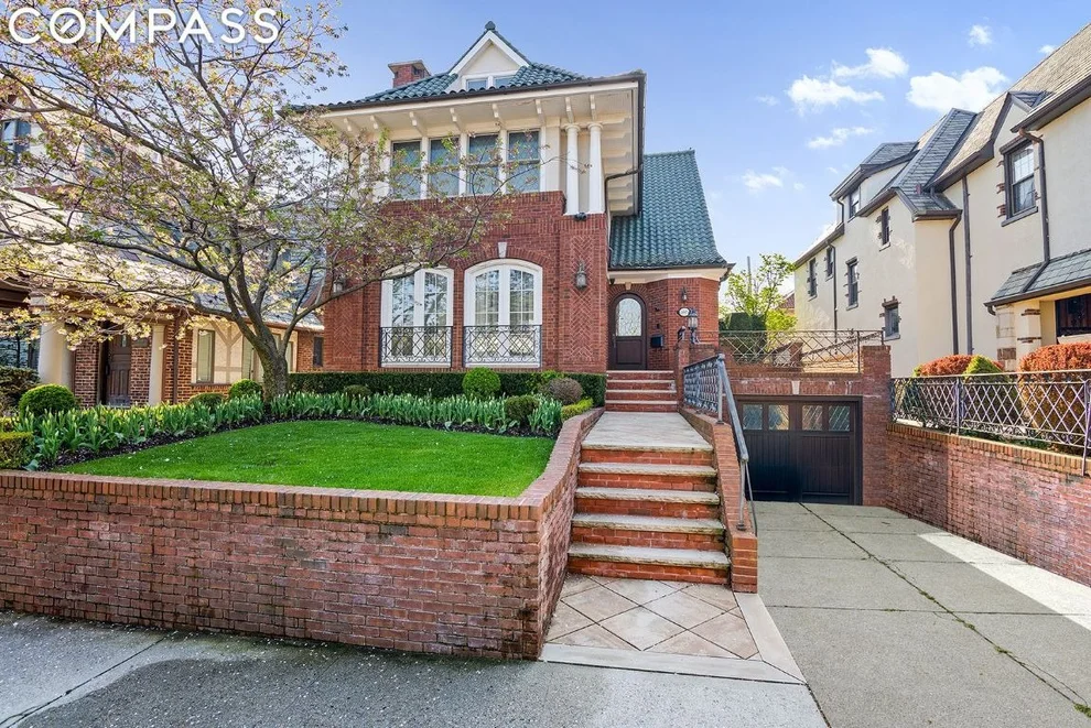 Unit for sale at 8015 Harbor View Terrace, Brooklyn, NY 11209