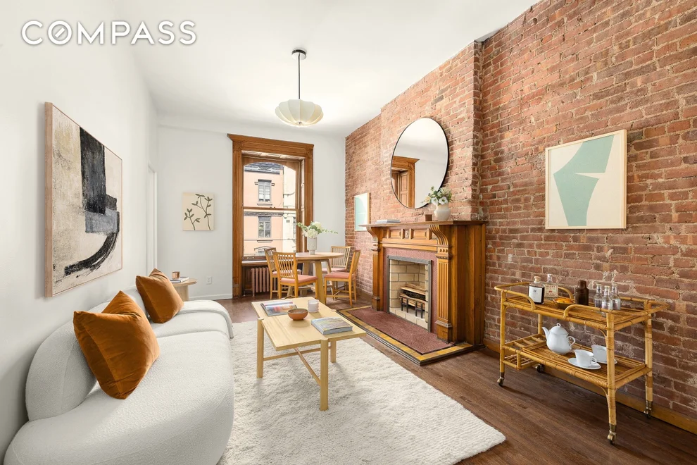 Unit for sale at 118 W 81st Street, Manhattan, NY 10024