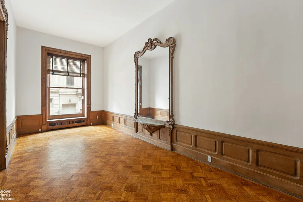 Unit for sale at 16 E 63RD Street, Manhattan, NY 10021