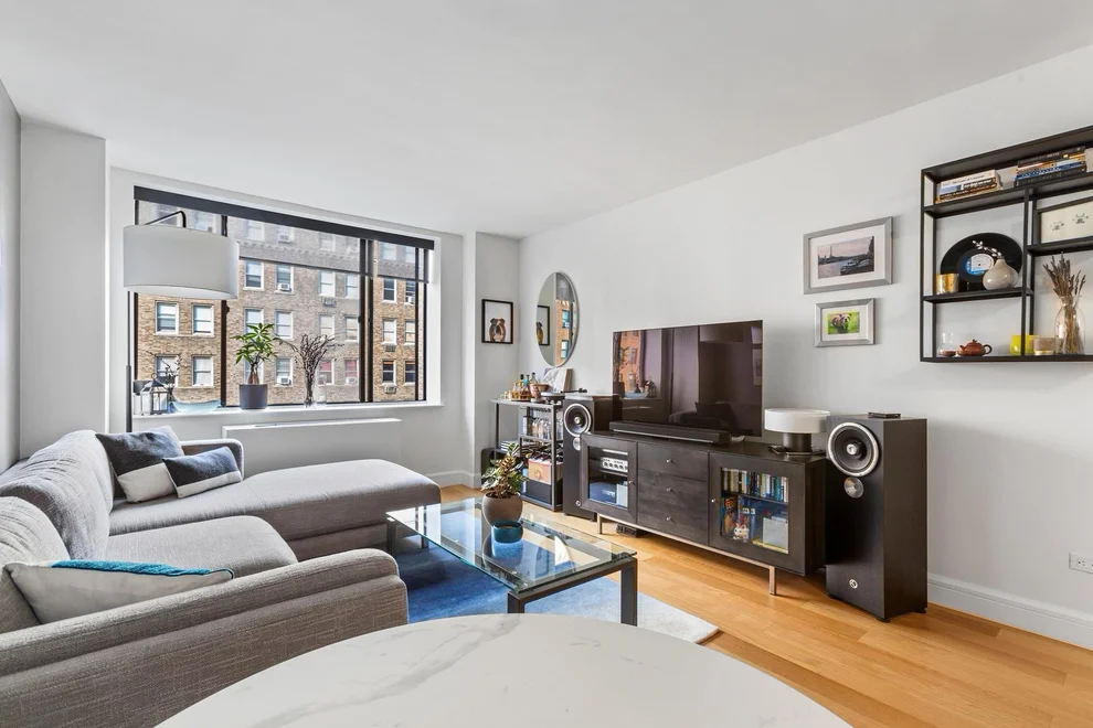 Unit for sale at 130 W 79TH Street, Manhattan, NY 10024