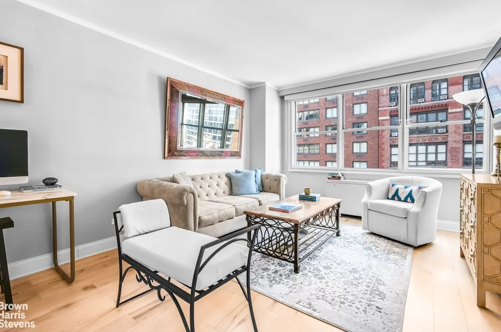 Unit for sale at 520 E 72ND Street, Manhattan, NY 10021