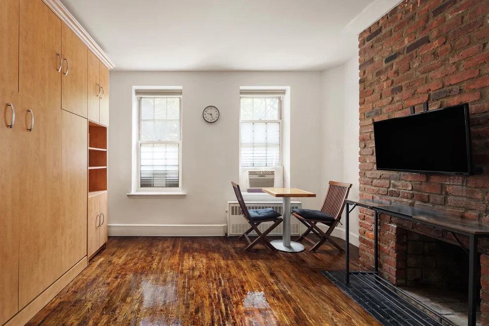 Unit for sale at 210 E 21ST Street, Manhattan, NY 10010