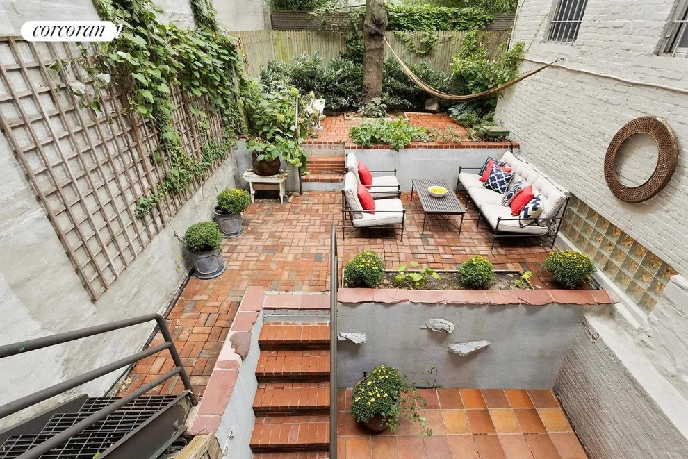 Unit for sale at 425 E 9TH Street, Manhattan, NY 10009