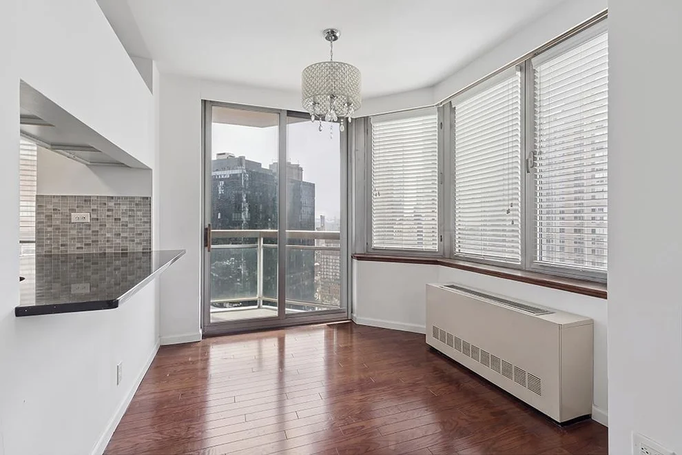 Unit for sale at 500 W 43rd Street, Manhattan, NY 10036