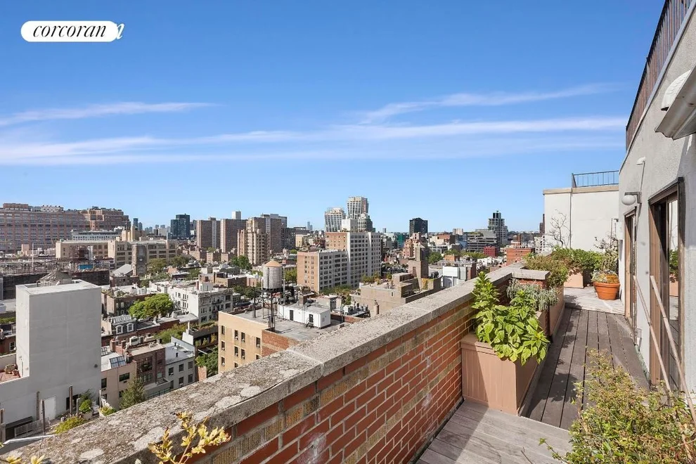 Unit for sale at 315 W 23RD Street, Manhattan, NY 10011