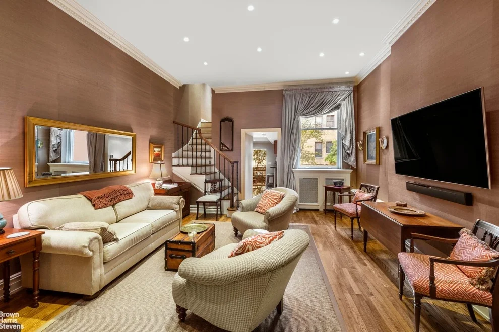 Unit for sale at 105 W 78TH Street, Manhattan, NY 10024