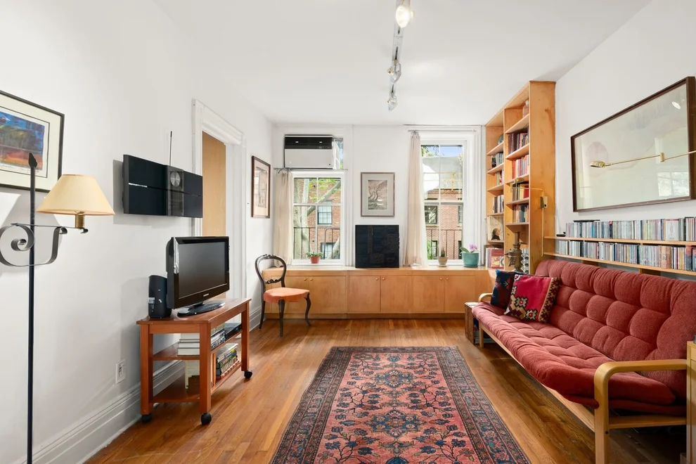 Unit for sale at 79 PERRY Street, Manhattan, NY 10014