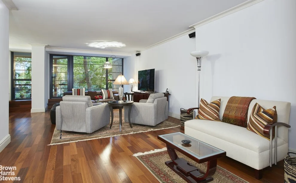 Unit for sale at 37 W 12TH Street, Manhattan, NY 10011