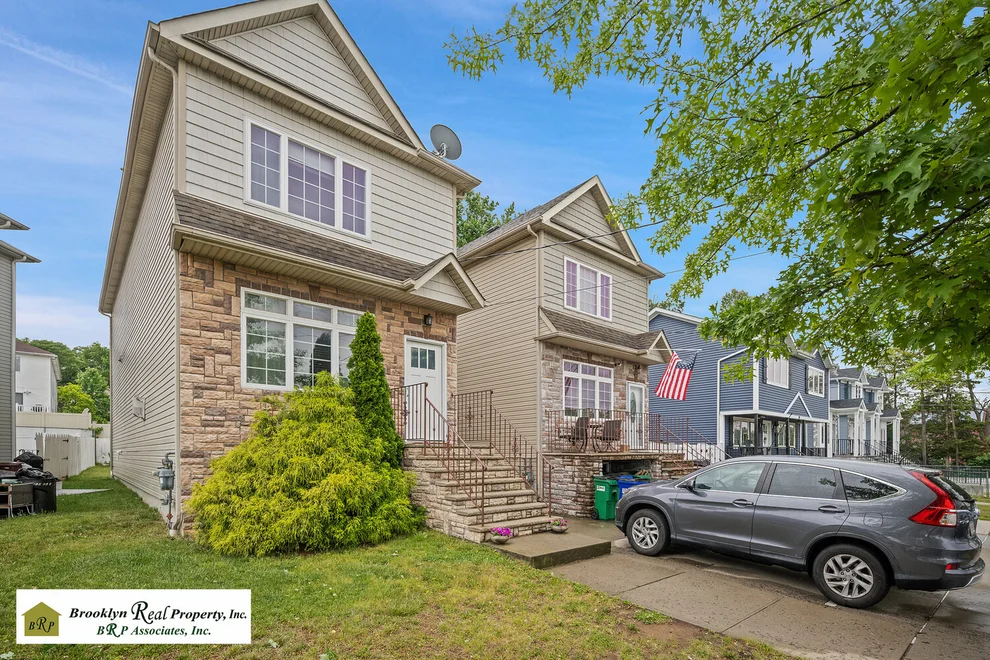 Unit for sale at 32 WILD Avenue, StatenIsland, NY 10314