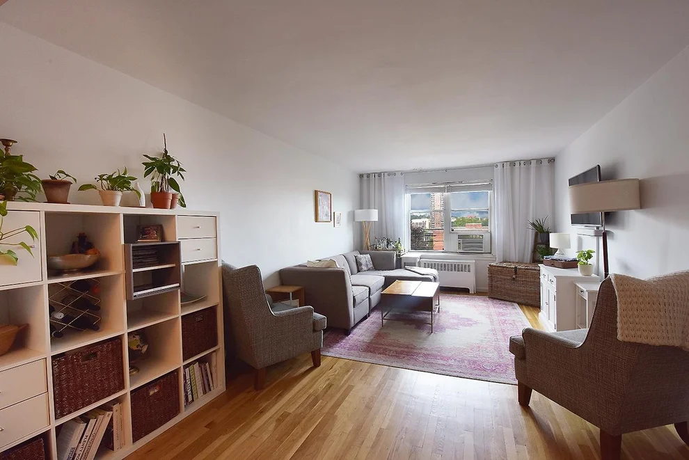 Unit for sale at 100 Park Terrace W, Manhattan, NY 10034