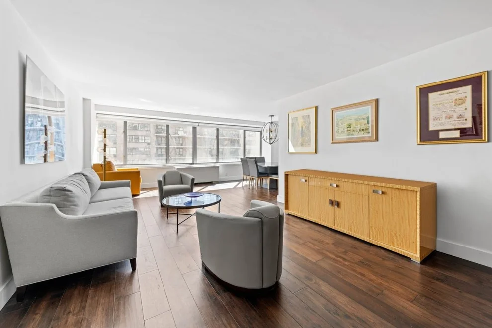 Unit for sale at 315 W 70th Street, Manhattan, NY 10023