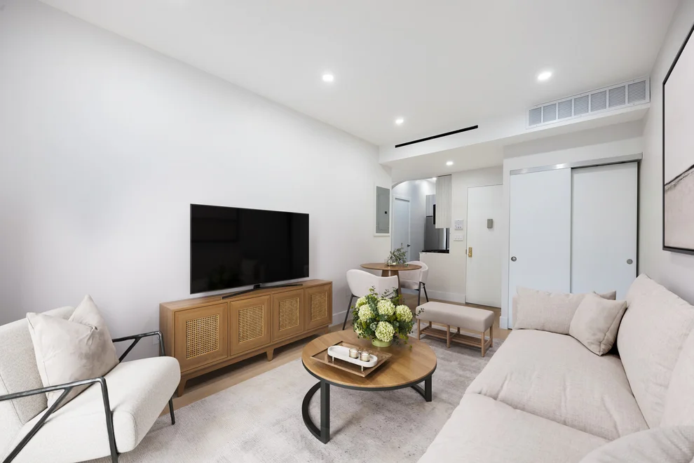 Unit for sale at 6 W 71ST Street, Manhattan, NY 10023