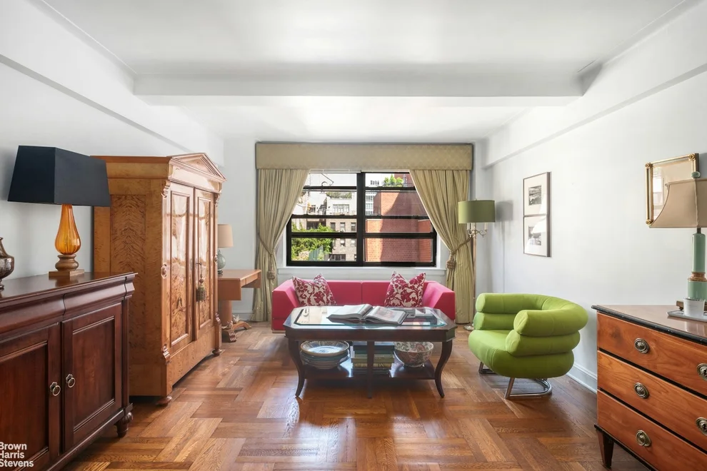 Unit for sale at 245 E 72ND Street, Manhattan, NY 10021