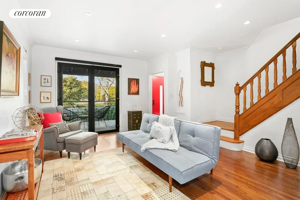 Unit for sale at 6 Sharon Street, Brooklyn, NY 11211