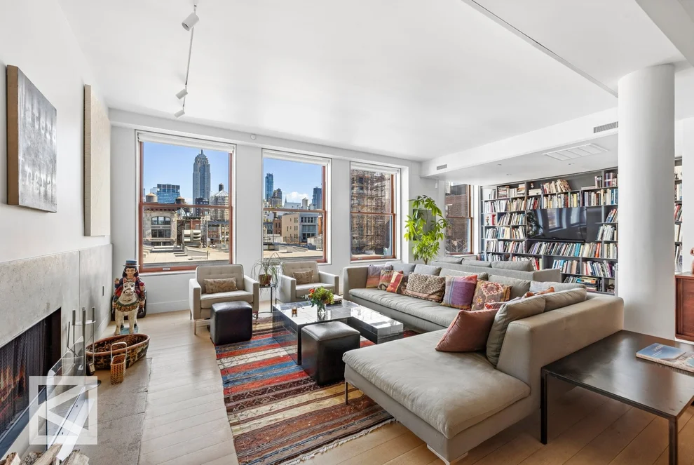 Unit for sale at 32 W 18TH Street, Manhattan, NY 10011