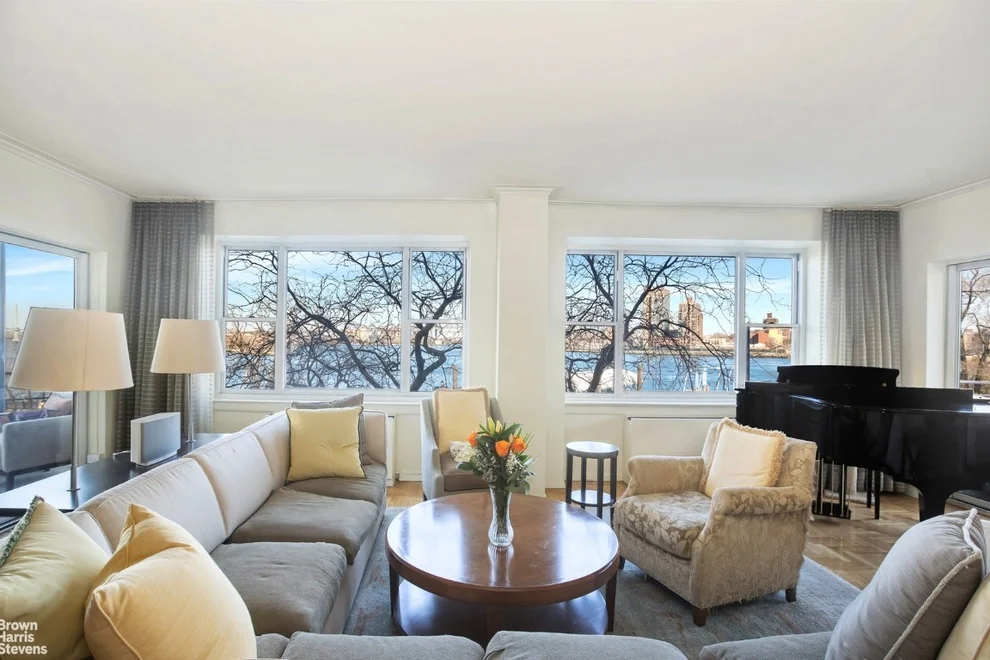 Unit for sale at 200 E END Avenue, Manhattan, NY 10128