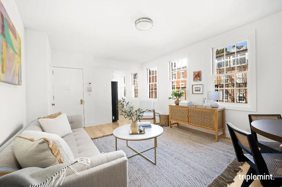Unit for sale at 280 W 12th Street, Manhattan, NY 10014