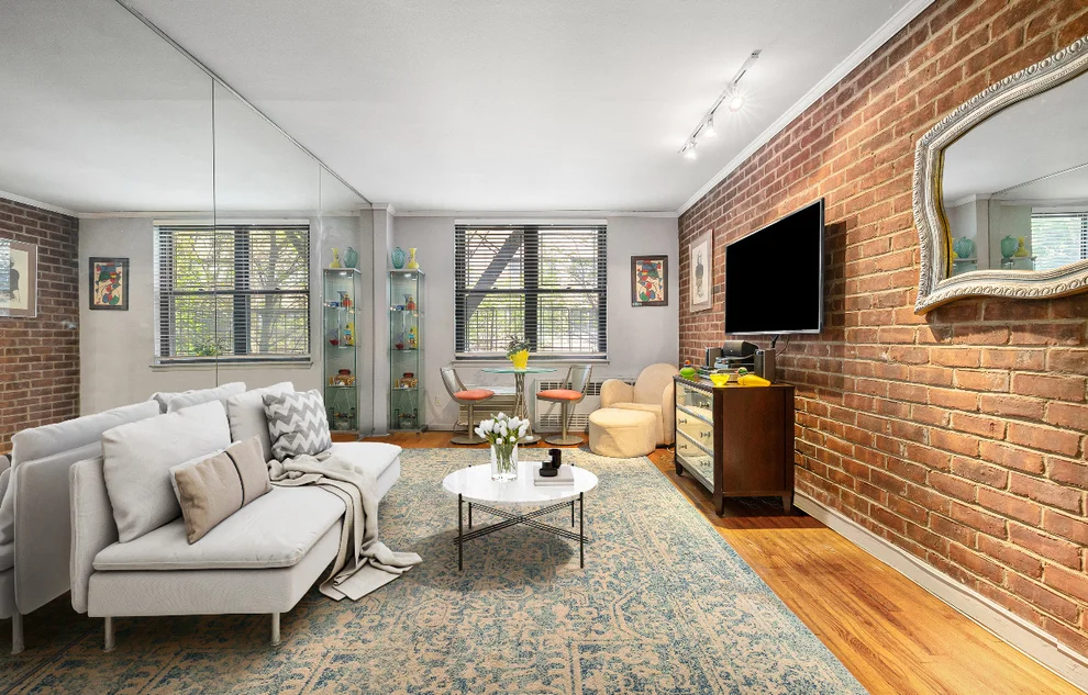 Unit for sale at 315 W 55TH Street, Manhattan, NY 10019