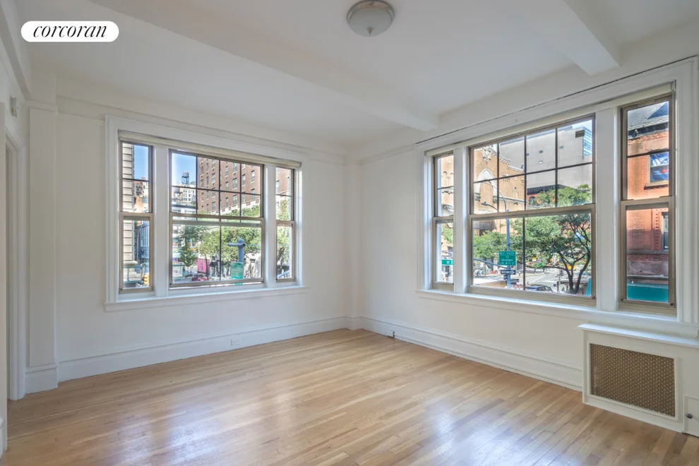Unit for sale at 170 W 74TH Street, Manhattan, NY 10023