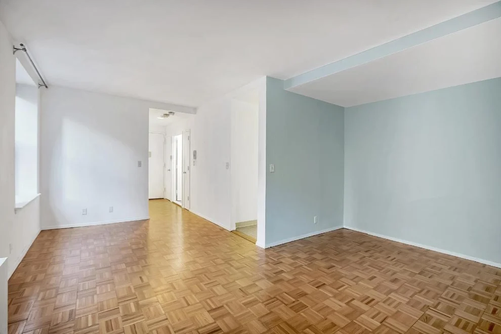 Unit for sale at 201 W 74TH Street, Manhattan, NY 10023
