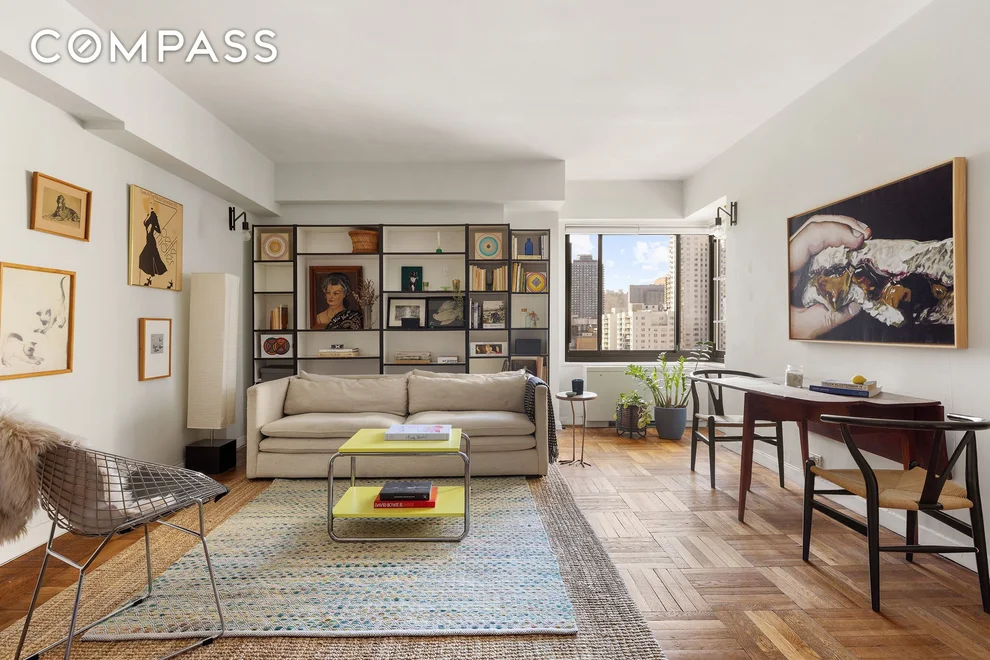 Unit for sale at 10 E End Avenue, Manhattan, NY 10075