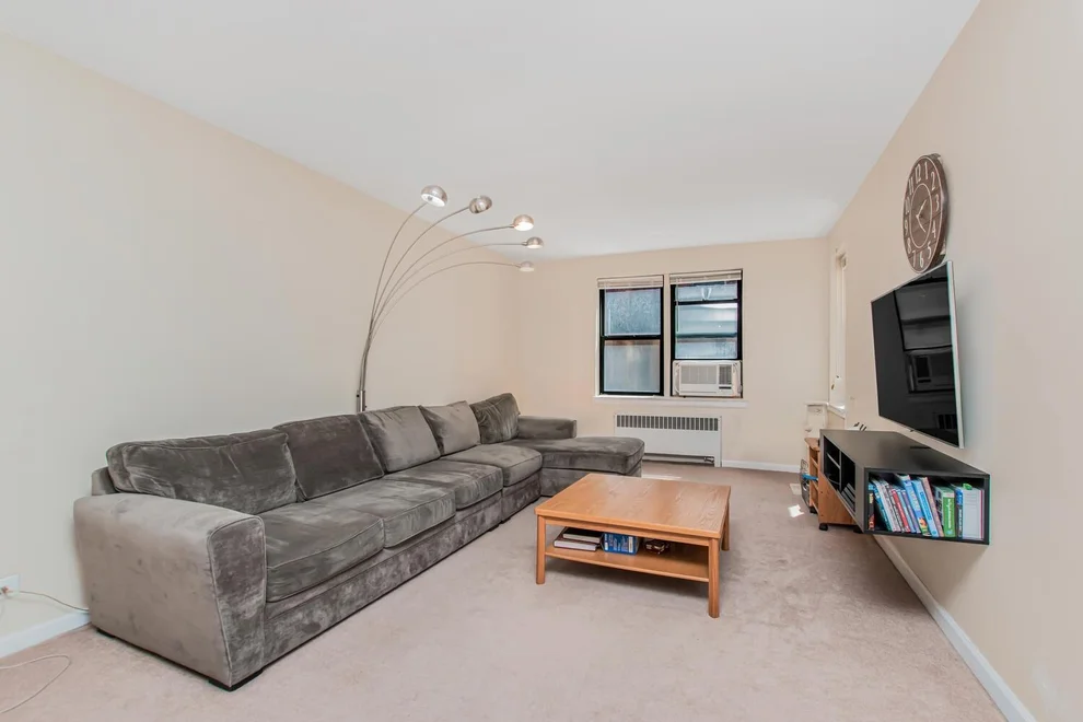 Unit for sale at 640 W 239TH Street, Bronx, NY 10463