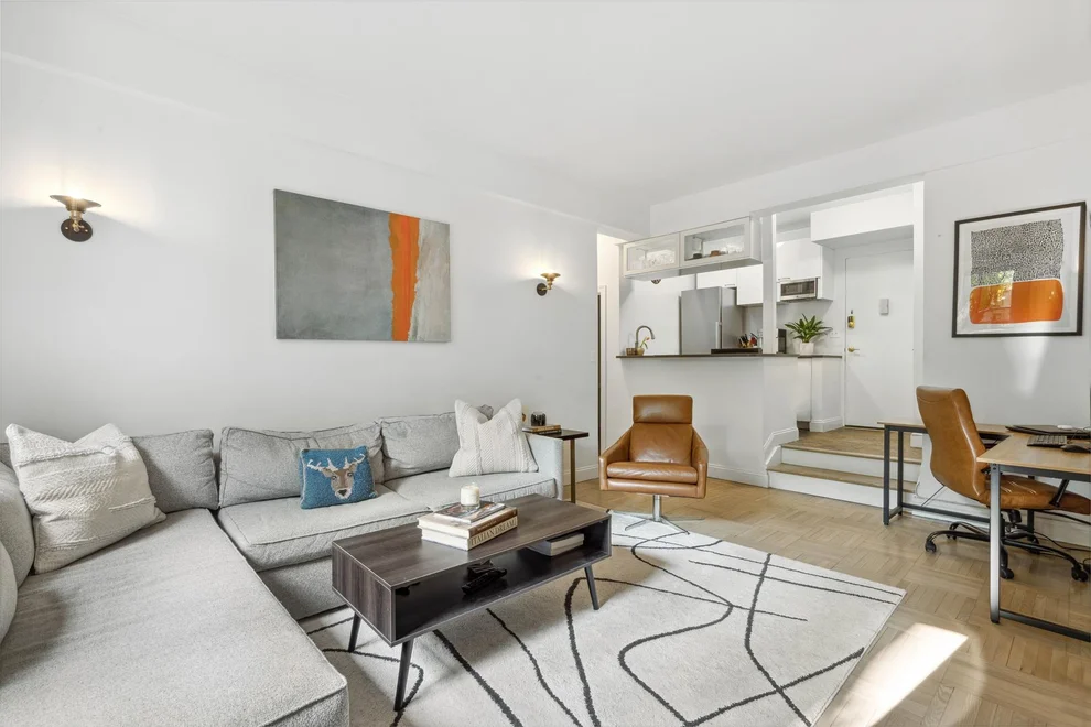 Unit for sale at 350 Bleecker Street, Manhattan, NY 10014