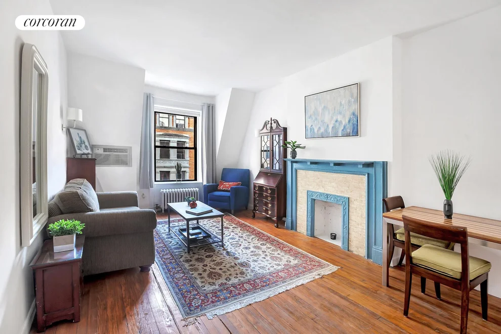 Unit for sale at 332 W 101ST Street, Manhattan, NY 10025