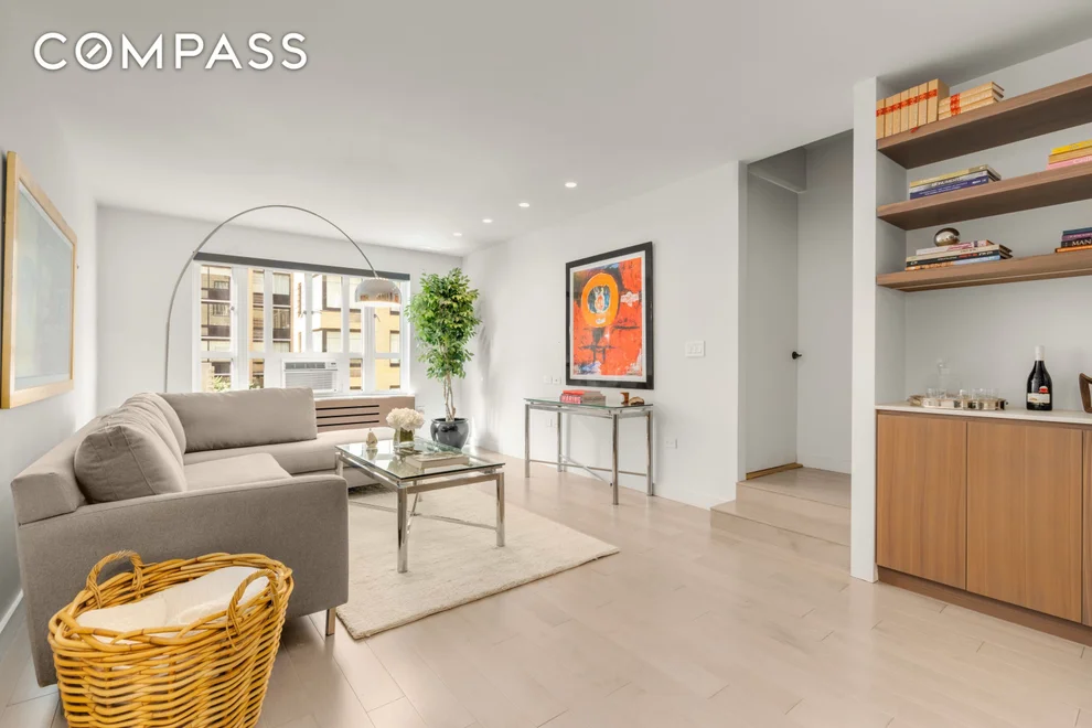 Unit for sale at 165 W 20th Street, Manhattan, NY 10011