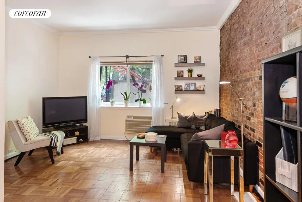 Unit for sale at 207 E 21st Street, Manhattan, NY 10010