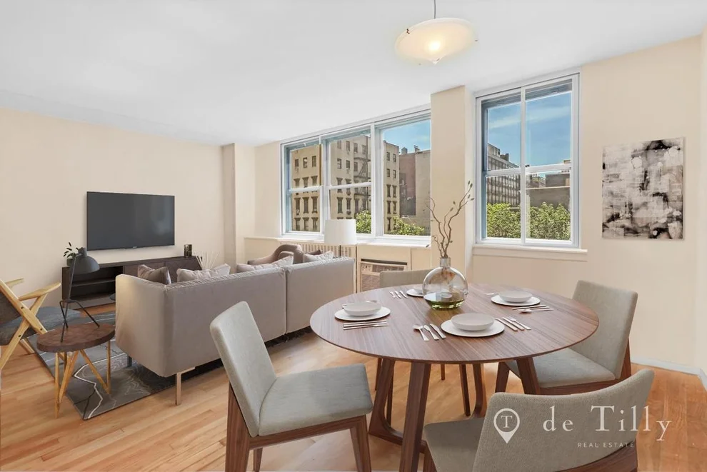 Unit for sale at 32 Gramercy Park S, Manhattan, NY 10003