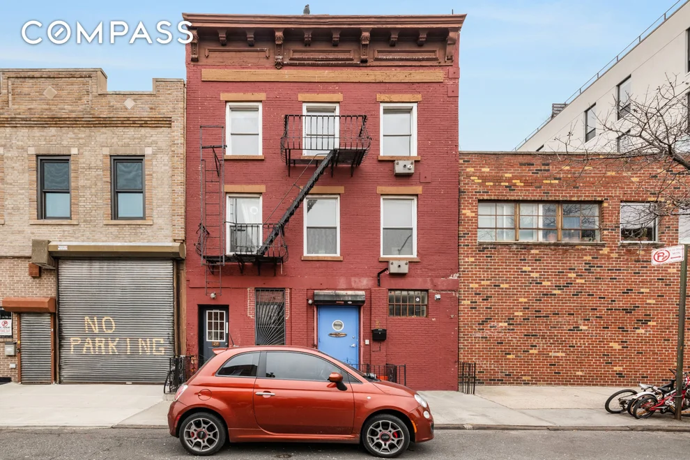 Unit for sale at 19 Carroll Street, Brooklyn, NY 11231