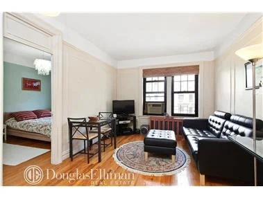 Unit for sale at 87 Barrow Street, Manhattan, NY 10014