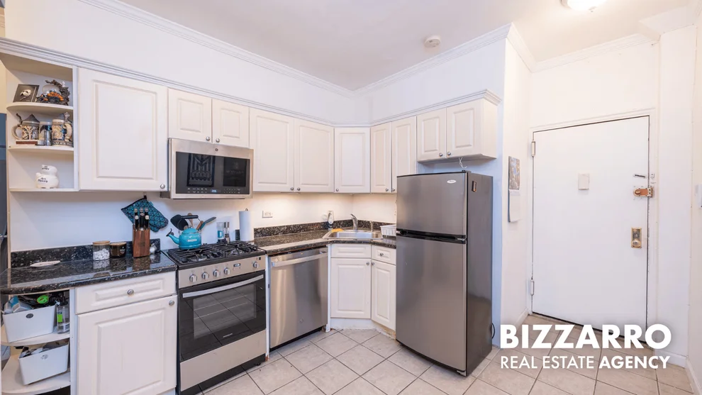 Unit for sale at 259 Bennett Avenue, Manhattan, NY 10040