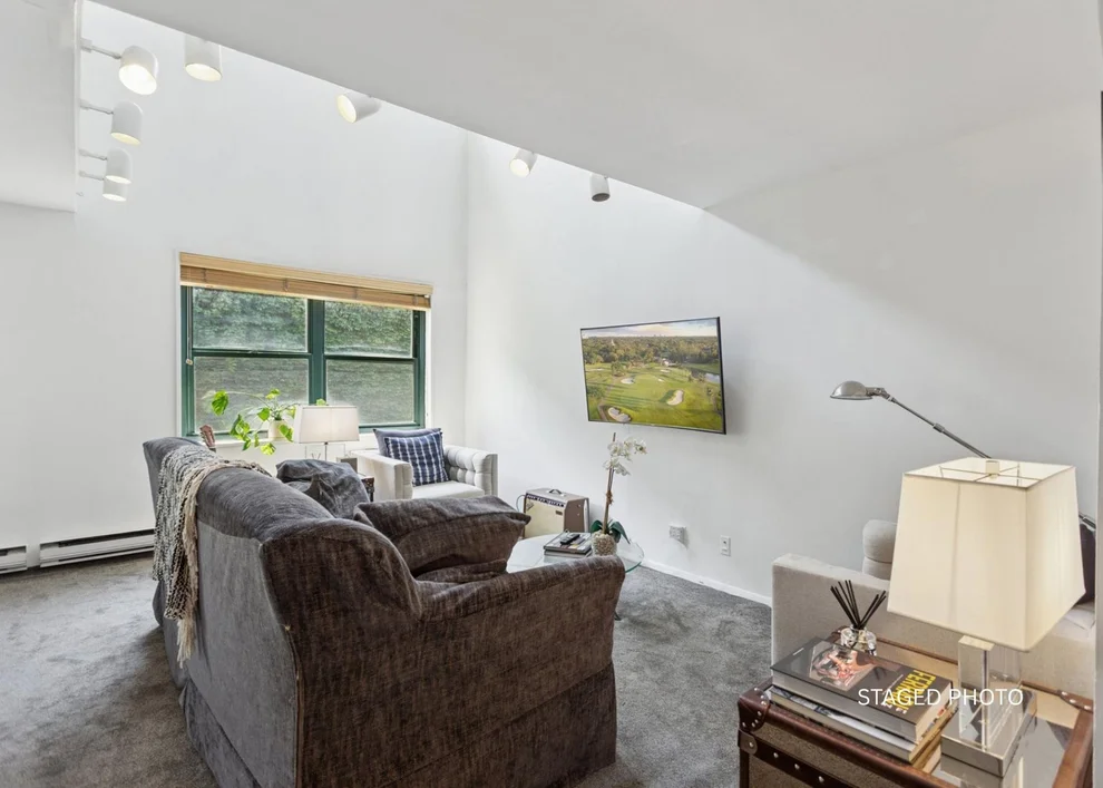 Unit for sale at 125 Barrow Street, Manhattan, NY 10014