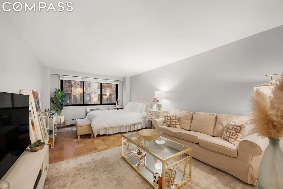 Unit for sale at 16 W 16th Street, Manhattan, NY 10011