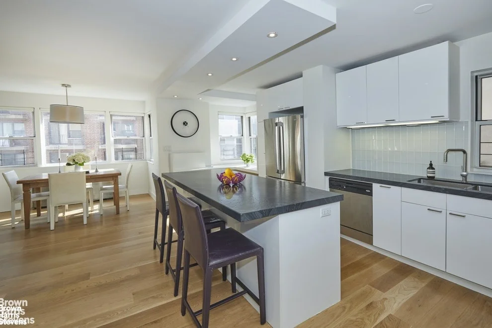 Unit for sale at 77 E 12TH Street, Manhattan, NY 10003