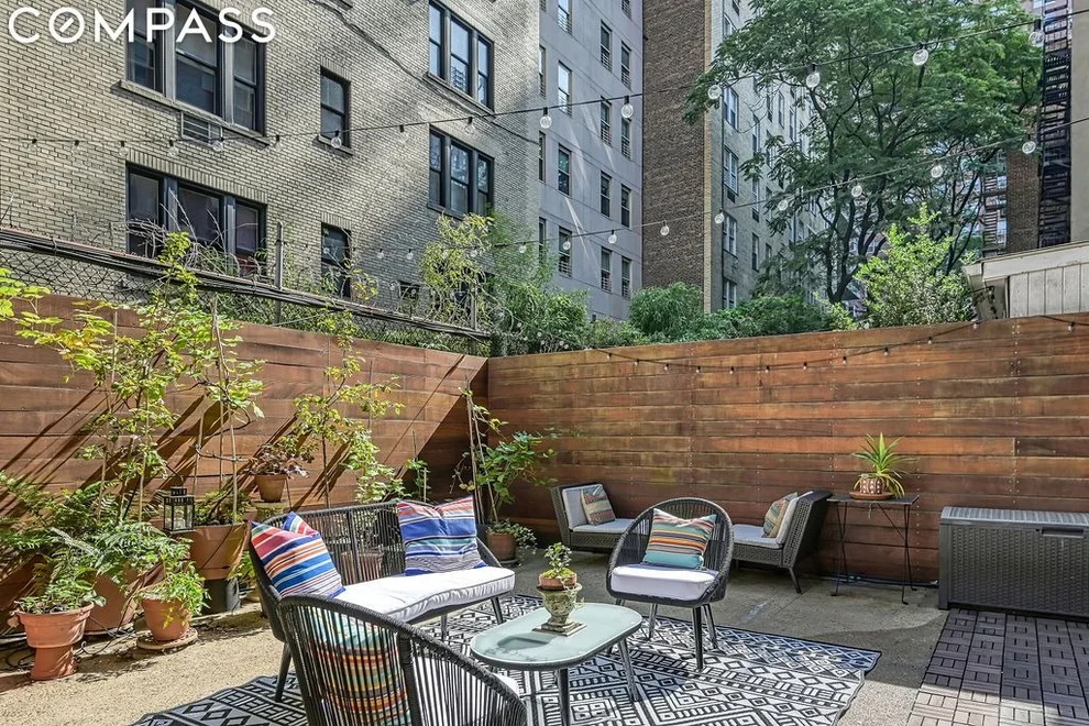 Unit for sale at 311 E 71st Street, Manhattan, NY 10021