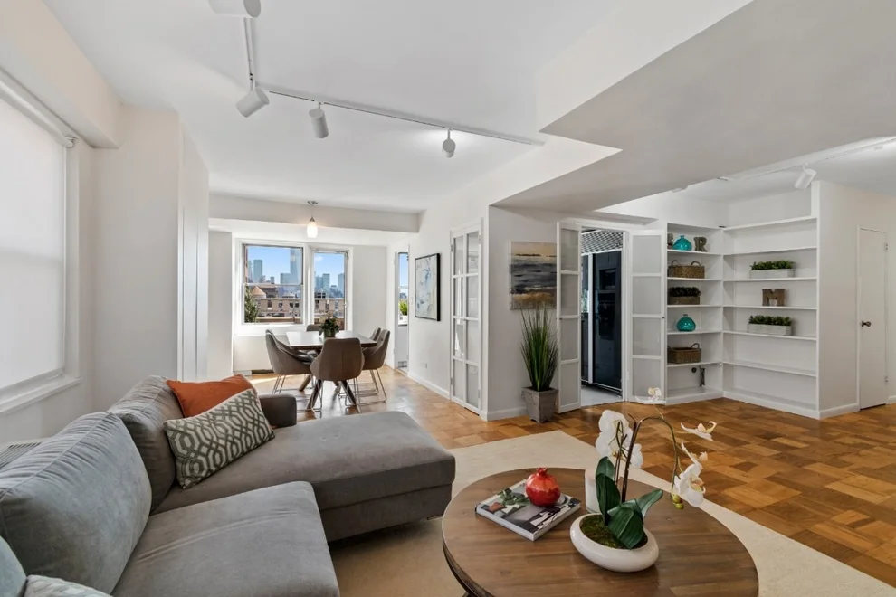 Unit for sale at 10 W 15th Street, Manhattan, NY 10011