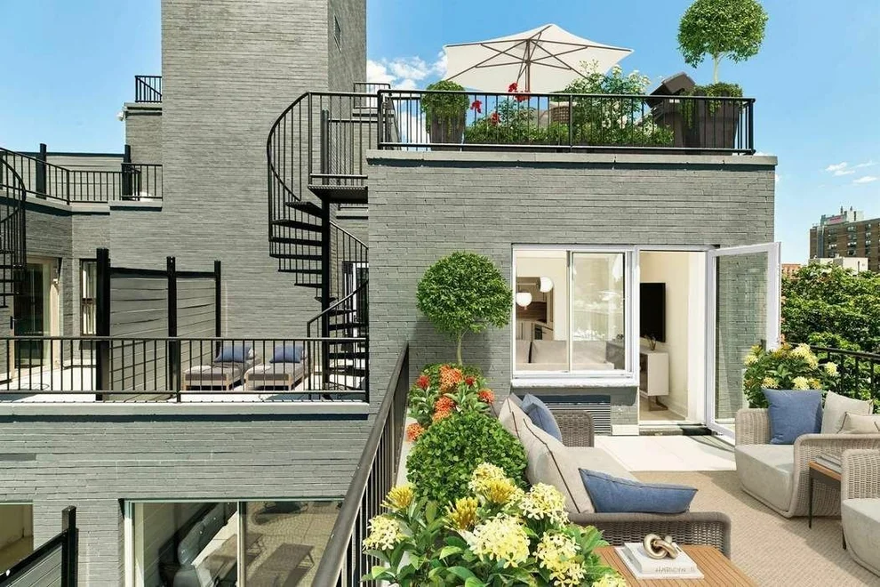 Unit for sale at 533 E 12TH Street, Manhattan, NY 10009